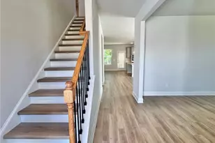 909 Nora Eloise Dr, Bonaire, GA 31005 - Photo 3