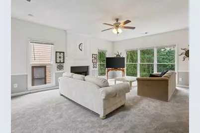 2572 Pembrooke Way, Lawrenceville, GA 30044 - Photo 7