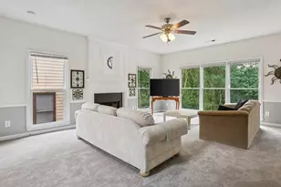 2572 Pembrooke Way, Lawrenceville, GA 30044 - Photo 7