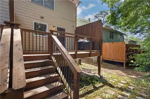 4 Holly Downs Ct NW, Atlanta, GA 30318 - Photo 23
