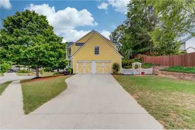 7314 Rocking Chair Lane, Hoschton, GA 30548 - Photo 3