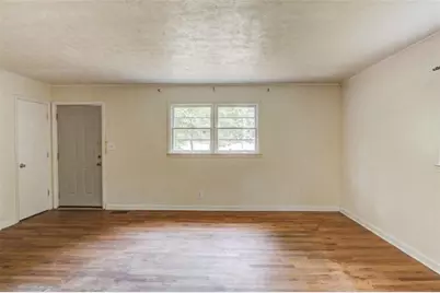2017 Ventura Street, Statham, GA 30666 - Photo 9