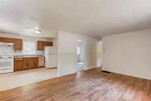 2017 Ventura St, Statham, GA 30666 - Photo 7