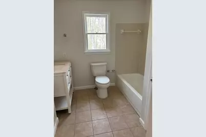 1070 Meadowsong Circle, Lawrenceville, GA 30043 - Photo 9