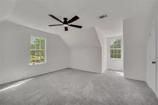 241 Fox Run, Loganville, GA 30052 - Photo 19