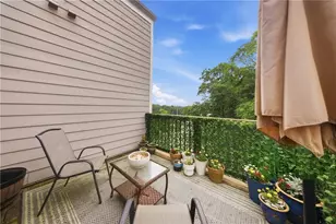 2087 Holtz Ln, Atlanta, GA 30318 - Photo 37