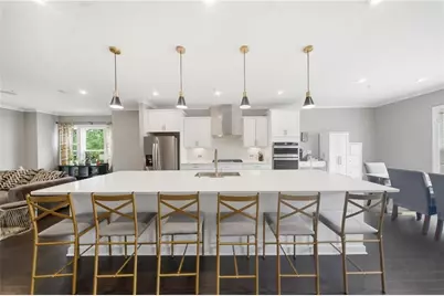 2087 Holtz Lane, Atlanta, GA 30318 - Photo 5