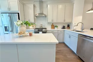 231 Downing Dr, Alpharetta, GA 30022 - Photo 9