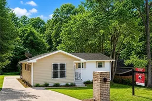 1149 Isa Dr SE, Atlanta, GA 30315 - Photo 1