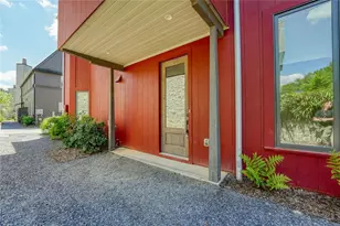 290 2nd St, Fayetteville, GA 30214 - Photo 3