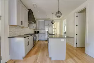 290 2nd St, Fayetteville, GA 30214 - Photo 9