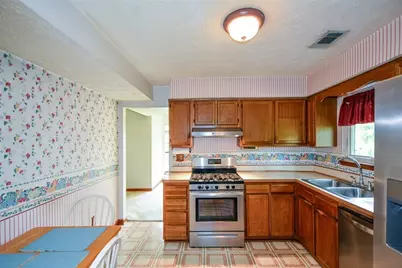 183 Timothy Lane NW, Lilburn, GA 30047 - Photo 15