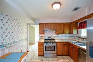 183 Timothy Ln NW, Lilburn, GA 30047 - Photo 15