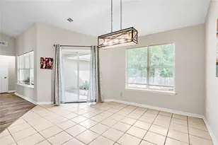 2096 W Morgan's Bluff Ct, Lithonia, GA 30058 - Photo 13