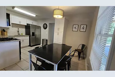 2076 W Flat Shoals Terrace, Decatur, GA 30034 - Photo 5