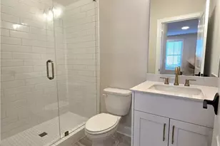 1005 Crown Oak St, Alpharetta, GA 30022 - Photo 7