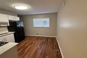 8117 Attleboro Dr, Jonesboro, GA 30238 - Photo 5