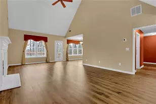 1010 Chapel Hill Dr, Lawrenceville, GA 30045 - Photo 15
