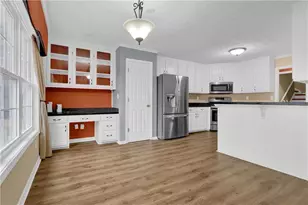 1010 Chapel Hill Dr, Lawrenceville, GA 30045 - Photo 11