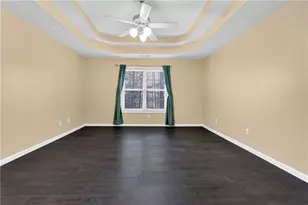1010 Chapel Hill Dr, Lawrenceville, GA 30045 - Photo 9