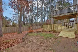 1010 Chapel Hill Dr, Lawrenceville, GA 30045 - Photo 31