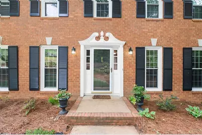 4165 Westchester Crossing NE, Roswell, GA 30075 - Photo 9