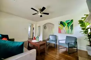 1267 Holly St NW, Atlanta, GA 30318 - Photo 3