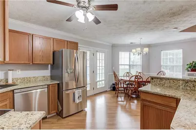 302 Greenleaf Court, Loganville, GA 30052 - Photo 15