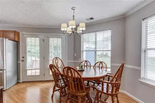 302 Greenleaf Ct, Loganville, GA 30052 - Photo 11