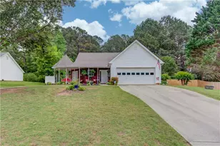 302 Greenleaf Ct, Loganville, GA 30052 - Photo 3