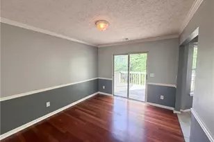 3579 Dyer Parke Ln SW, Marietta, GA 30060 - Photo 9