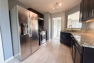 3579 Dyer Parke Ln SW, Marietta, GA 30060 - Photo 5