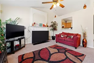1027 Alford Crossing, Lithonia, GA 30058 - Photo 3