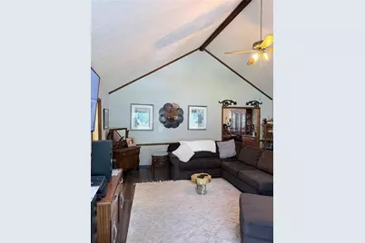 1535 Meadowview Drive, Marietta, GA 30062 - Photo 17