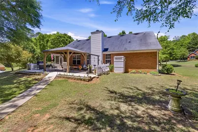 21 Field Stone Circle, Jefferson, GA 30549 - Photo 3