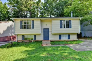 4286 Village Square Ln, Stone Mountain, GA 30083 - Photo 1