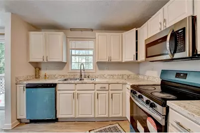 4286 Village Square Lane, Stone Mountain, GA 30083 - Photo 13