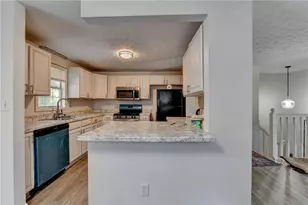4286 Village Square Ln, Stone Mountain, GA 30083 - Photo 11