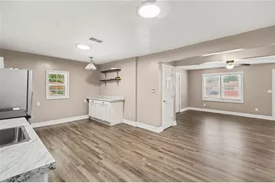 234 E Memorial Drive, Dallas, GA 30132 - Photo 11