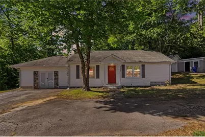 234 E Memorial Drive, Dallas, GA 30132 - Photo 1