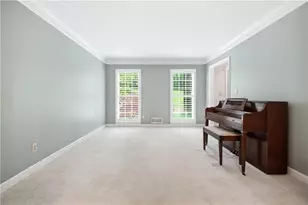 2399 Deer Ridge Dr, Stone Mountain, GA 30087 - Photo 7