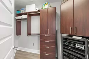 1080 Peachtree St NE, Atlanta, GA 30309 - Photo 21