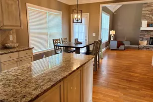 7106 Golfside Dr SE, Covington, GA 30014 - Photo 5