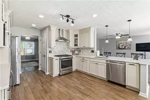 905 Shannon Rd, Loganville, GA 30052 - Photo 17