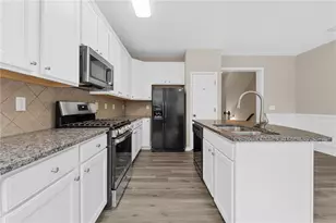 708 Village Field Ct, Suwanee, GA 30024 - Photo 25