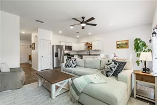 101 Rydal Wy, Winder, GA 30680 - Photo 7