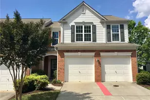 180 Finchley Dr, Roswell, GA 30076 - Photo 1