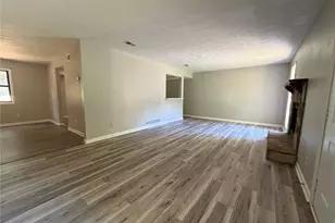 1386 Williamsburg Ln, Norcross, GA 30093 - Photo 3