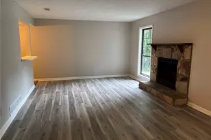 1386 Williamsburg Ln, Norcross, GA 30093 - Photo 3