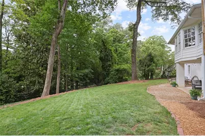345 Franklin Road, Atlanta, GA 30342 - Photo 33